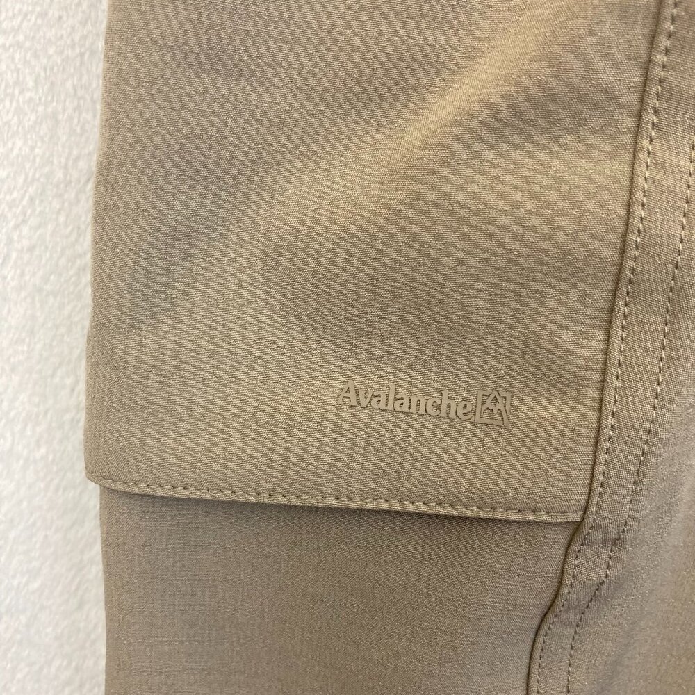 AVALANCHE Trailblazer Cargo Pants Women's Size XL Tan Pockets Hiking Outdoor EUC - Picture 13 of 15